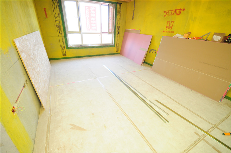 施工場(chǎng)景(圖1)